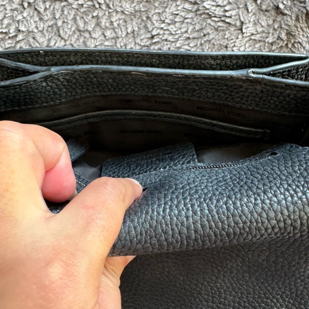 MICHAEL KORS Large Maxine Black Pebbled Leather Saddle Bag - Picture 6 of 12